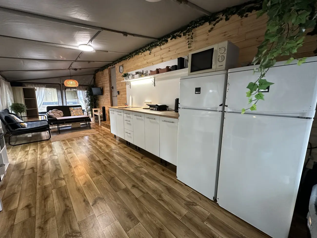 Wakcje w Chorwacji, kemping - przyczepa kempingowa do wynajęcia
