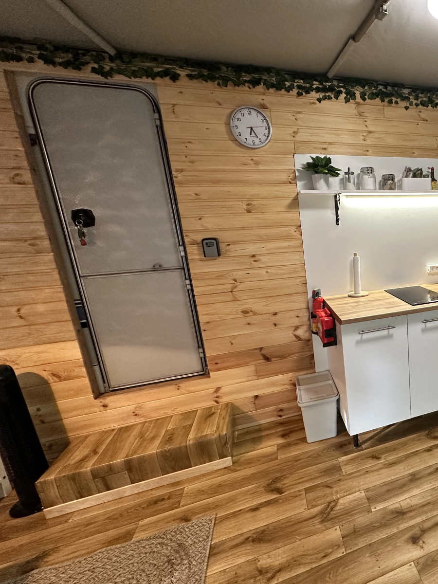 Wakcje w Chorwacji, kemping - przyczepa kempingowa do wynajęcia