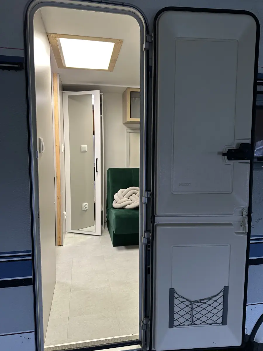 Wakcje w Chorwacji, kemping - przyczepa kempingowa do wynajęcia